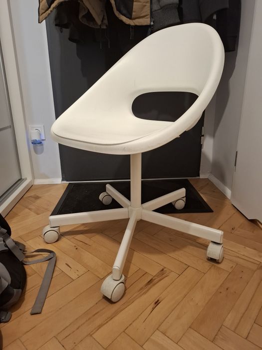 Fotel obrotowy ikea biały