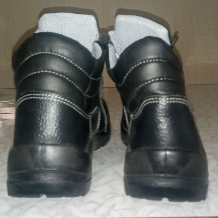 чоловічі черевики, ботинки 43 р.