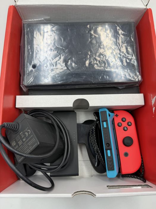 Konsola Nintendo Switch Oled Gwarancja