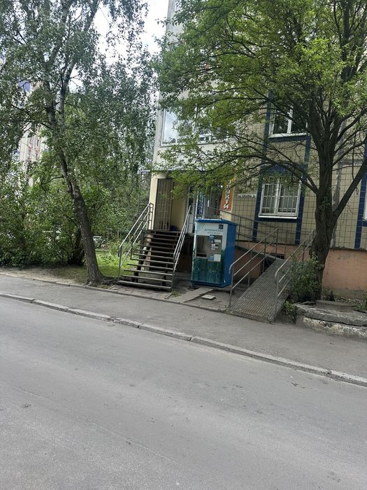 Продаж приміщення під бізнес