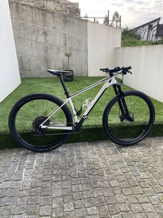 Bicicleta btt scott 920 scale 2021