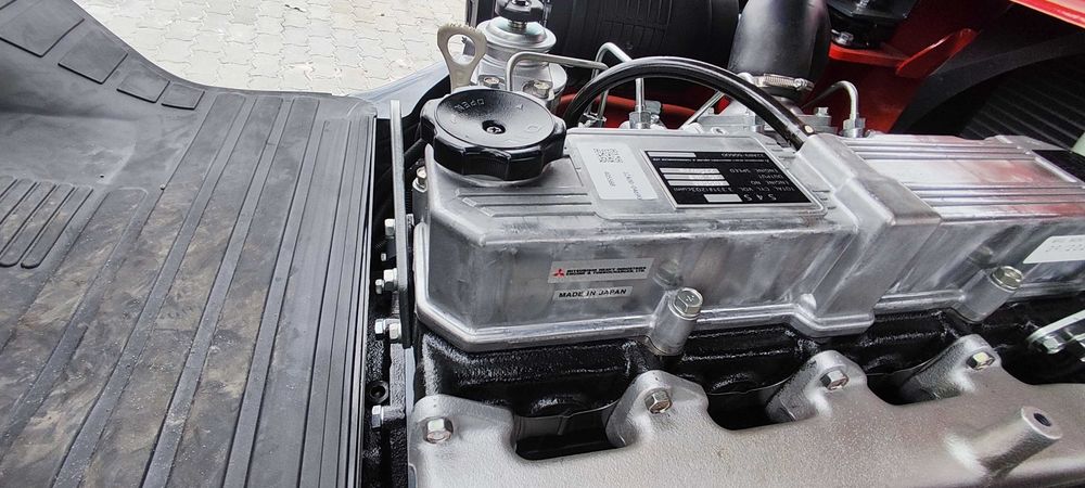 Навантажувач вилковий погрузчик