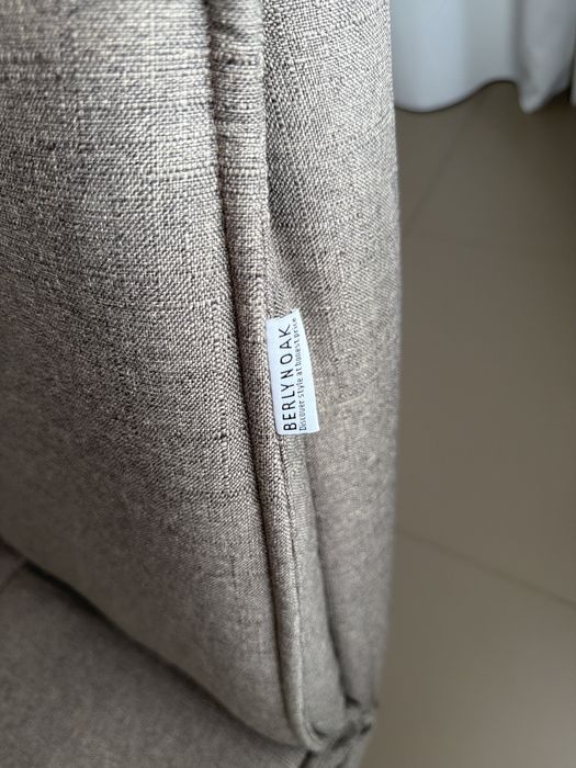 Sofá cama bege como novo com 3 posições