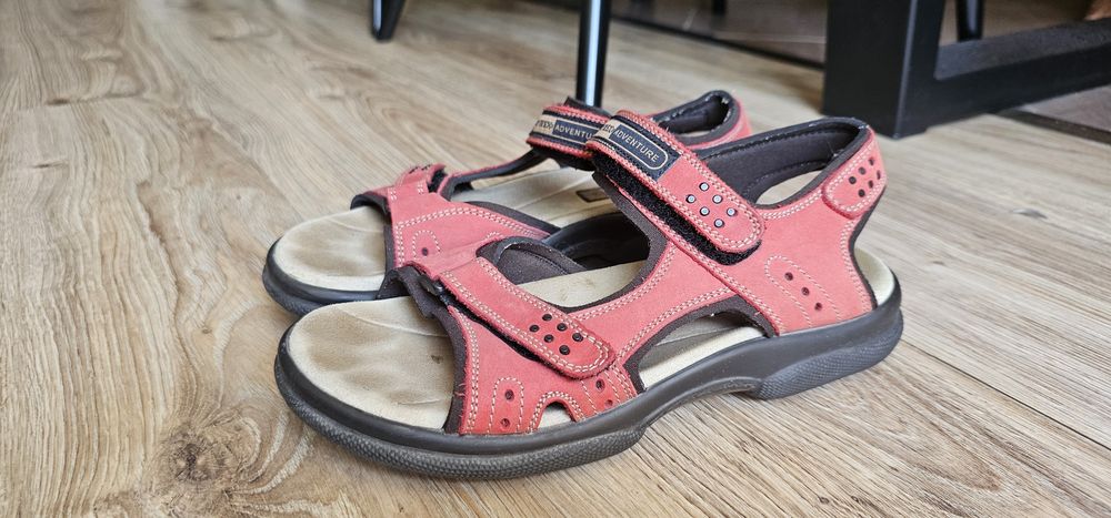 Montrex sandały trekkingowe damskie rozmiar 39 wkładka 25cm używane