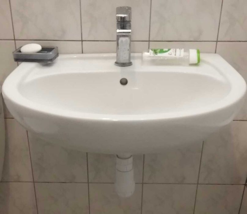 Półpostument obudowa do umywalki JAK NOWY + 2 sprężyny mocujące montaż