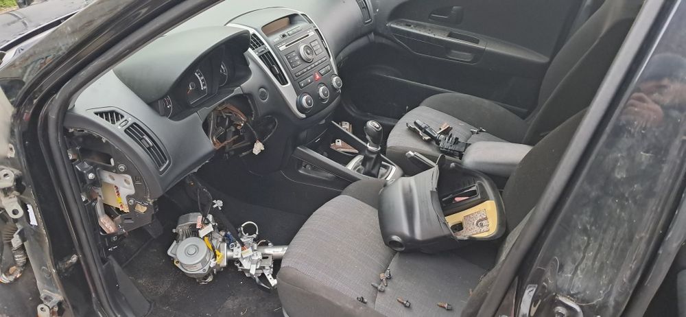 Kia ceed 2011 rok kolor lakieru 1K