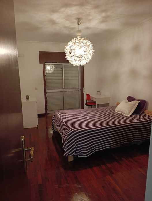 ALUGO quarto no Barreiro