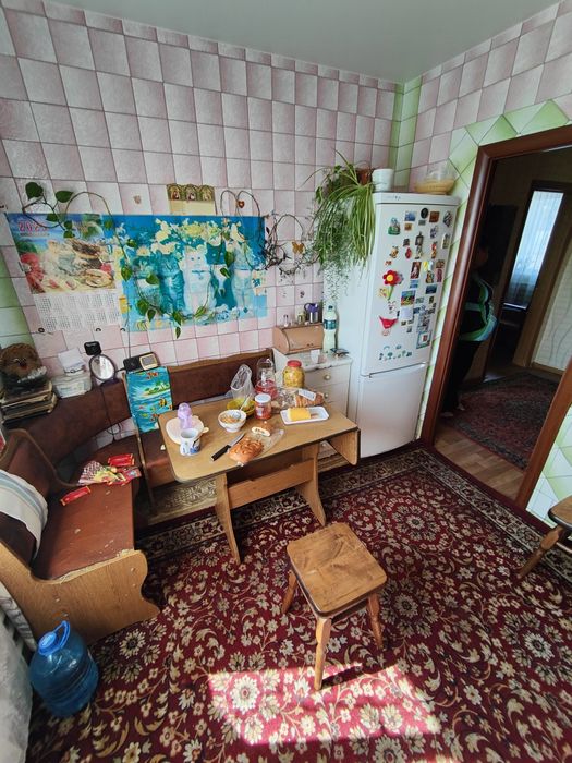 Кімната в 3х кімнатній квартирі