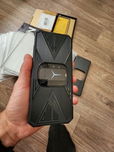 Чехол, чехлы, защитное стекло, защитные стёкла на Lenovo Legion Y90