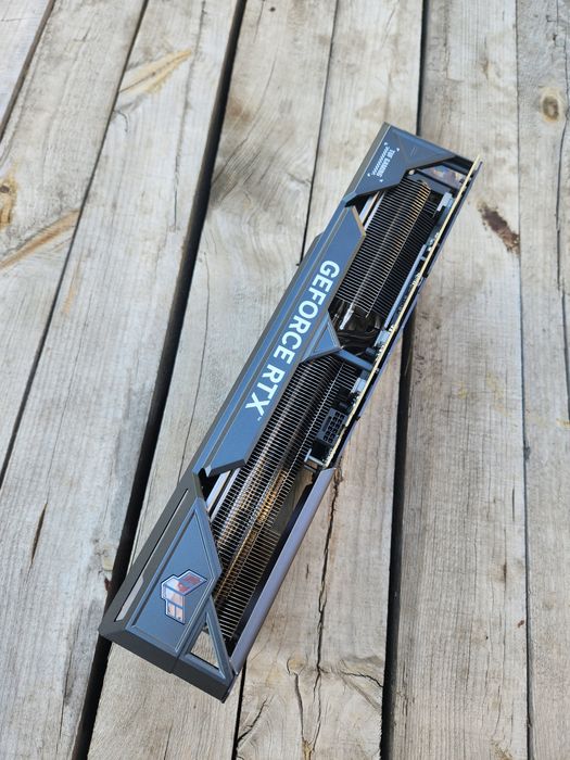 Видеокарта Rtx 4080 16gb Asus tuf Під ремонт