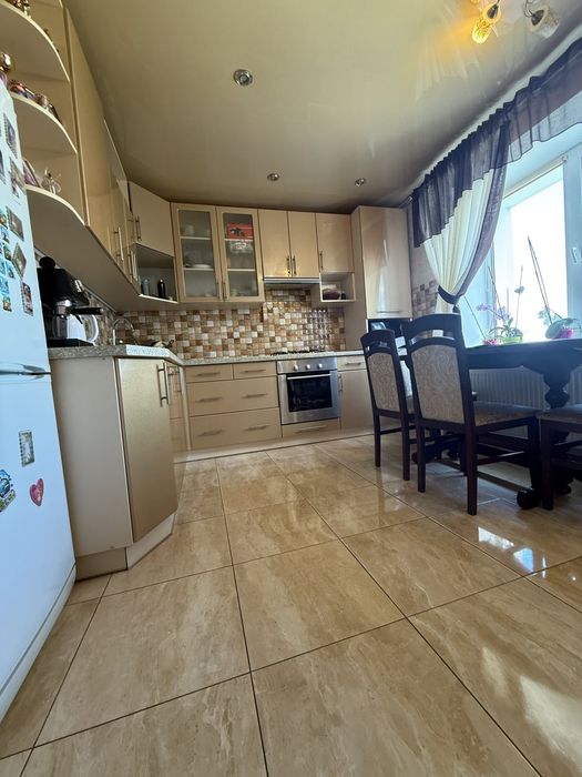 74м2 Продаж 2 кім квартири Автономка Масани