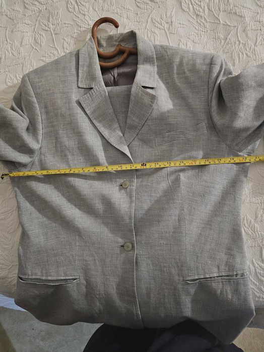 Fato calça e casaco de senhora em linho