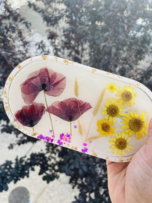 Bandeja Oval com flores secas