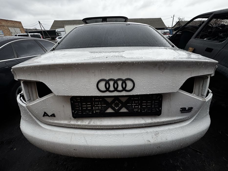 Кришка багажника Audi A4B8 S4 Ауді А4Б8 С4