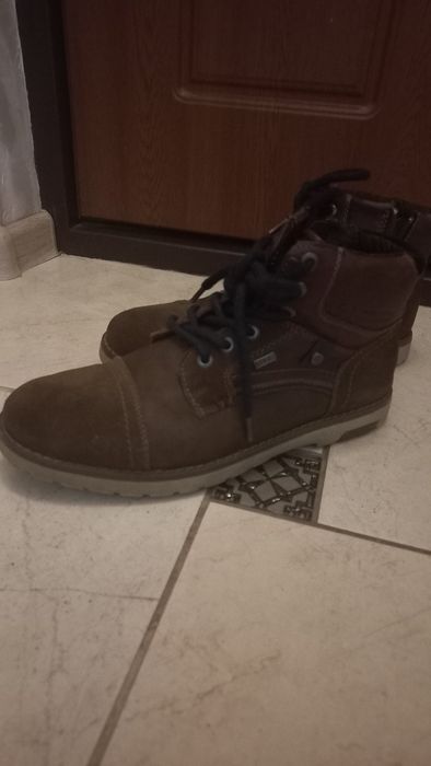 Чоловіче взуття шкіра