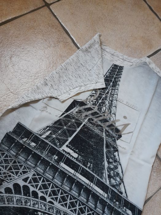 T-Shirt Paris Menina