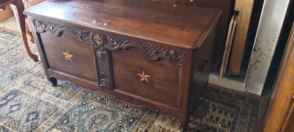 Piękny stary solidny kufer antyk dębowy