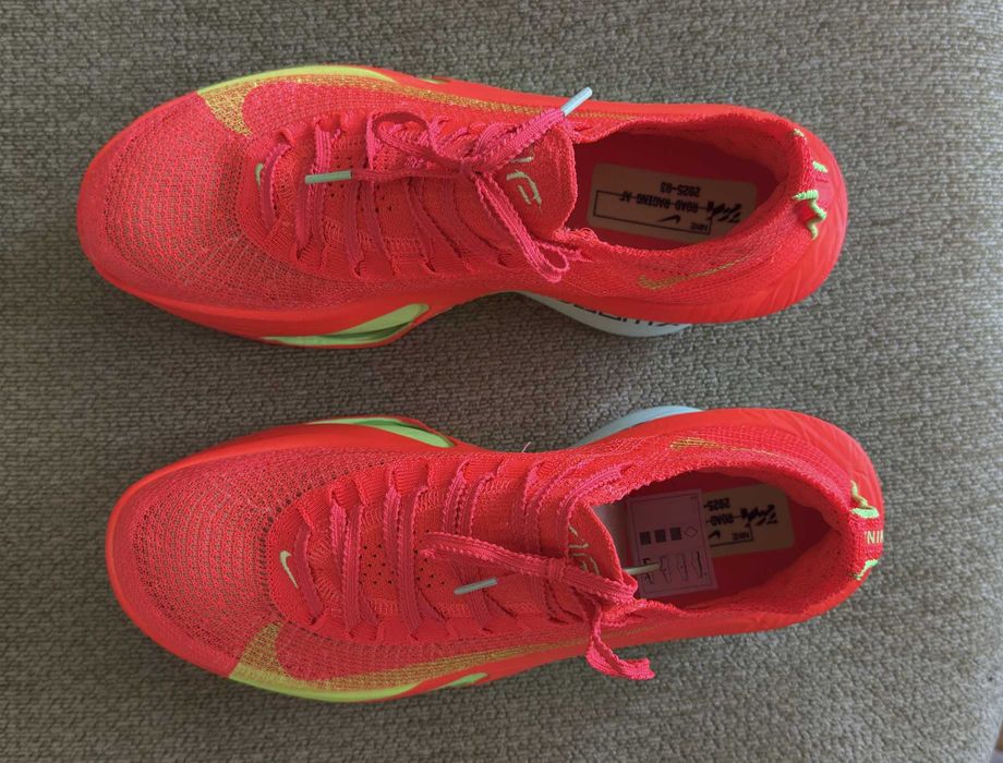 Nike Alphafly 3 - Tam 42 - Novas (sem uso)