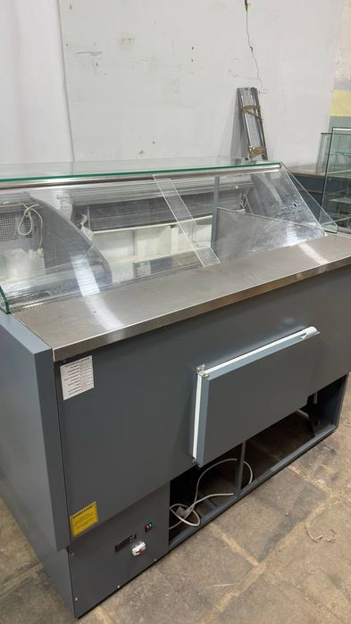 Холодильники, баині, дводверні, морозильні ларі, морозилки,