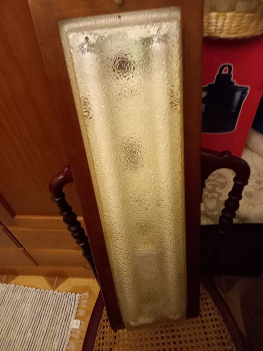 Candeeiro em madeira de teto