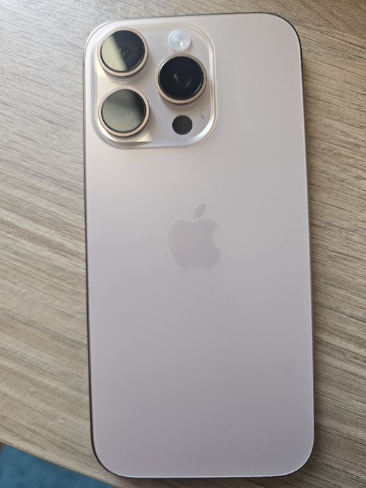I phone 16 pro 128 gb