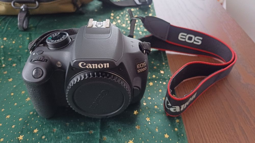 Canon eos 1200d + acessorios