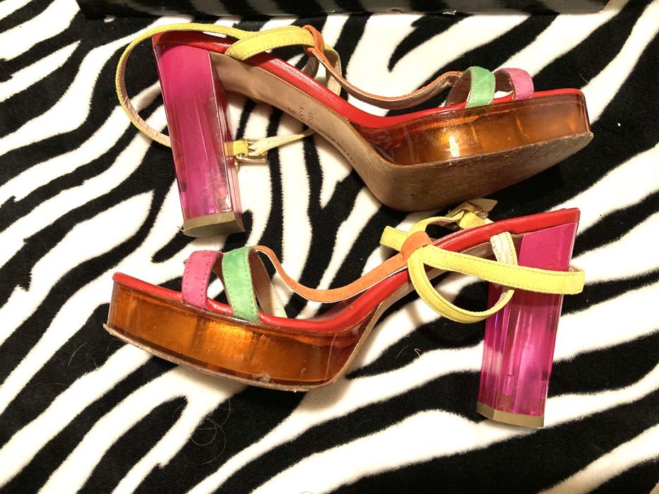 Sandálias miss sixty