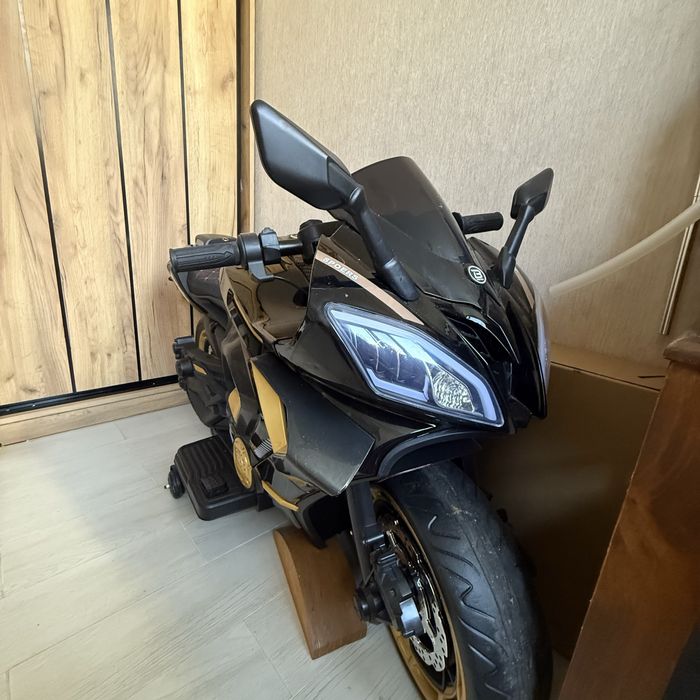 електромотоцикла Bambi M 5774EL