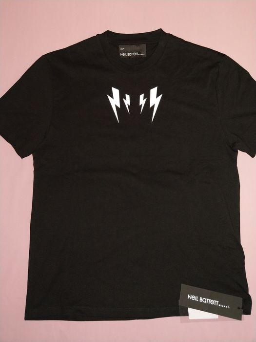 Wyprzedaż t-shirt męski Neil Barrett.