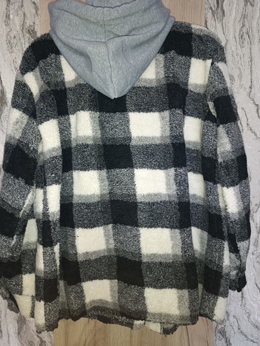 Рубашка на кнопках + вшита кофта з капюшоном