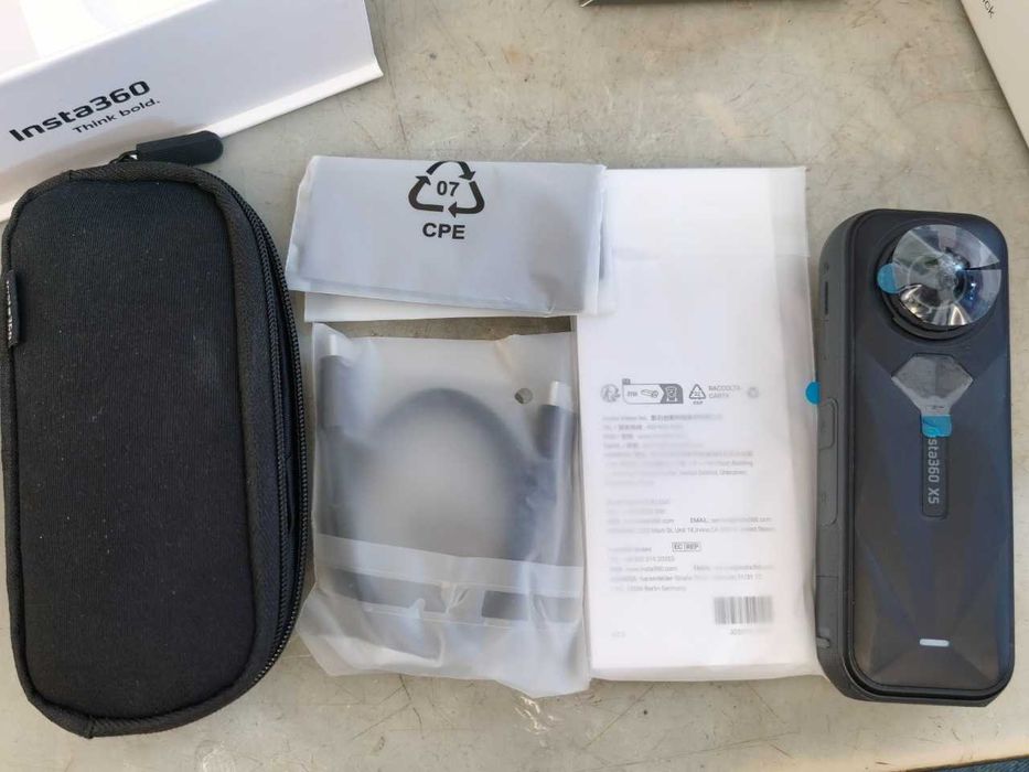 insta360 x5 starter bundle