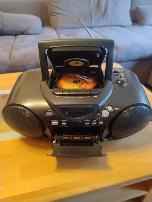 Бумбокс касетник CD  PANASONIC