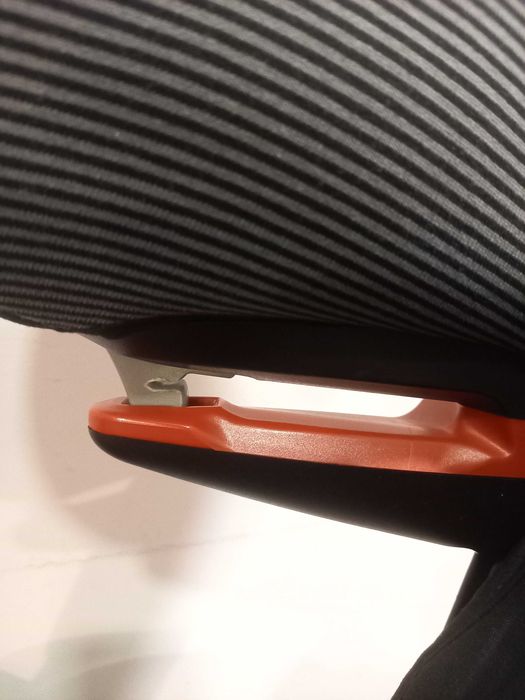 Cadeira Automóvel Criança BEBECONFORT Rodifix Airprotect (15 a 36 kg)
