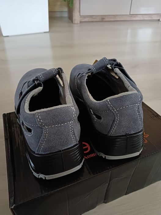 Buty robocze nowe