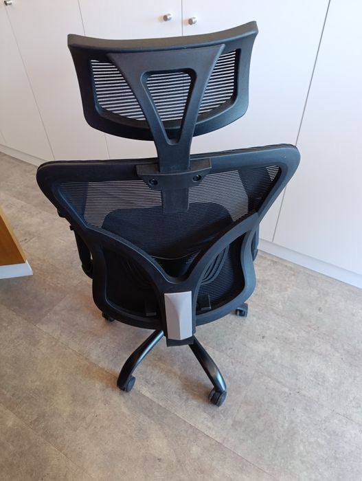 Cadeira escritório ergonomica Noble tecido transpirável