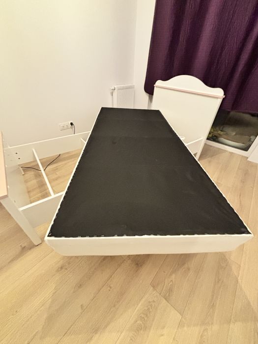 Komplet łózko, szafa, stolik nocny