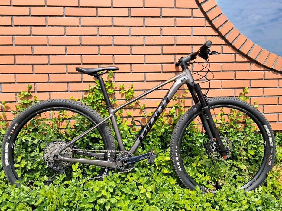 GIANT XTC SLR 29 1 rozmiar S model 2022 kupiony w salonie 12.2023
2022