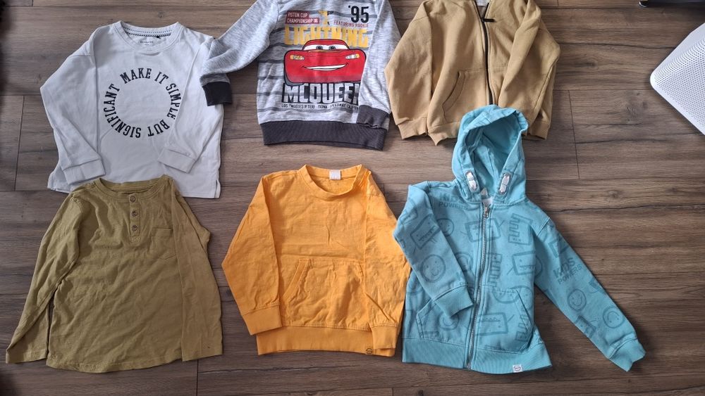 Swetry chłopięce H&M