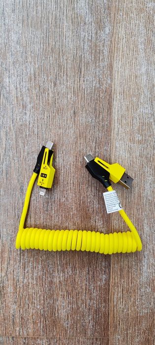 Багатофункціональний кабель для швидкої зарядки 4-в-1