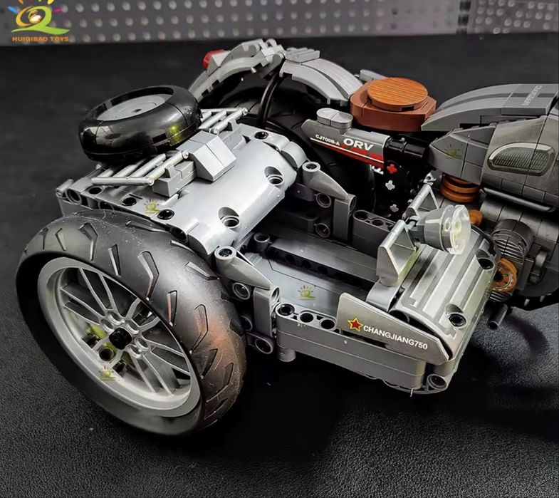 Klocki do składania motor nowe 808 czesci HUIQIBAO okazja