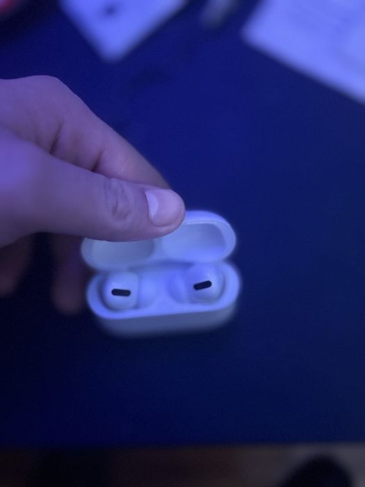 Airpods pro (1 gerecao)