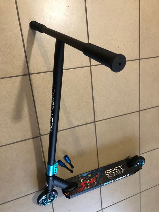 Трюковый самокат Черная Кобра,HIC система,пеги