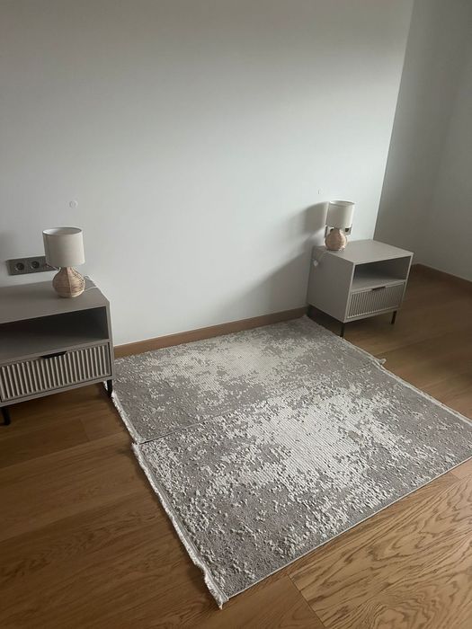 Lampy nocne po 80 zł