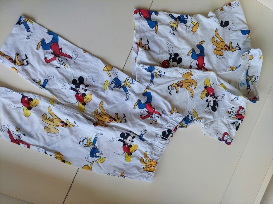 Продам детские вещи