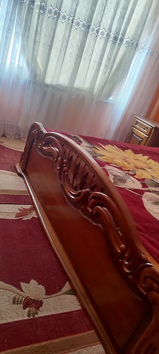 Дубовий набір спальні