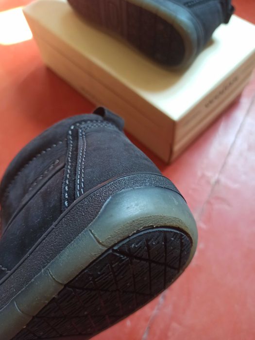 Мужские нубуковые туфли ботинки wojas