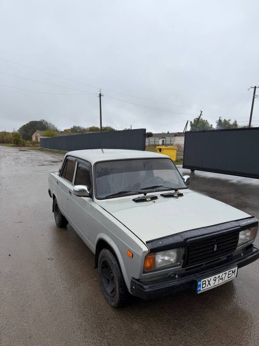 Продам ваз 2107