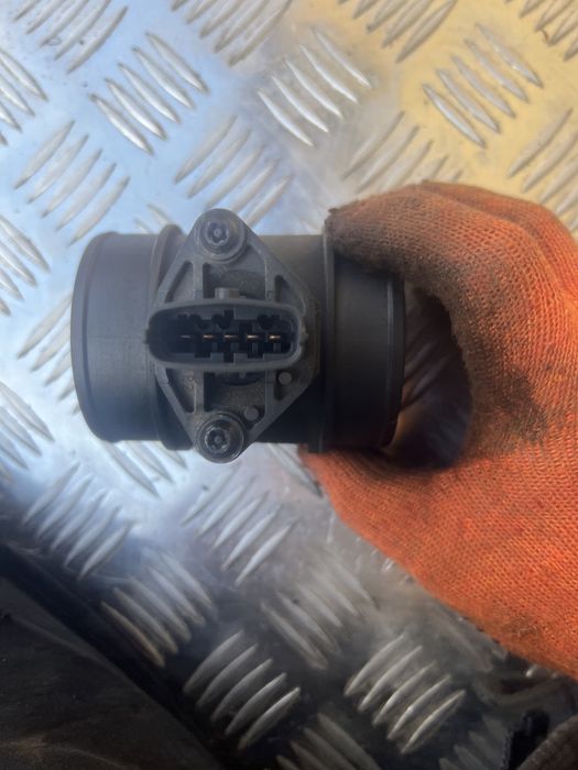 2816427900 Hyundai/Kia датчик потока (расхода воздуха