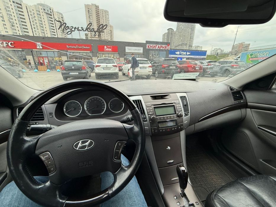 Hyundai sonata nf 2008