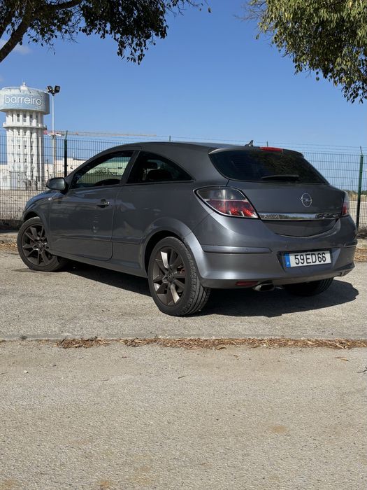 Opel Astra H 1.7 CDTI 125CV — photo 4